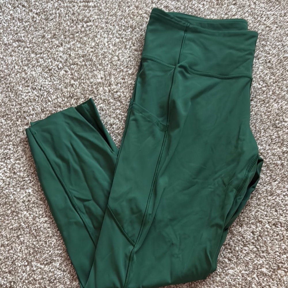 Green High-Waisted Leggings